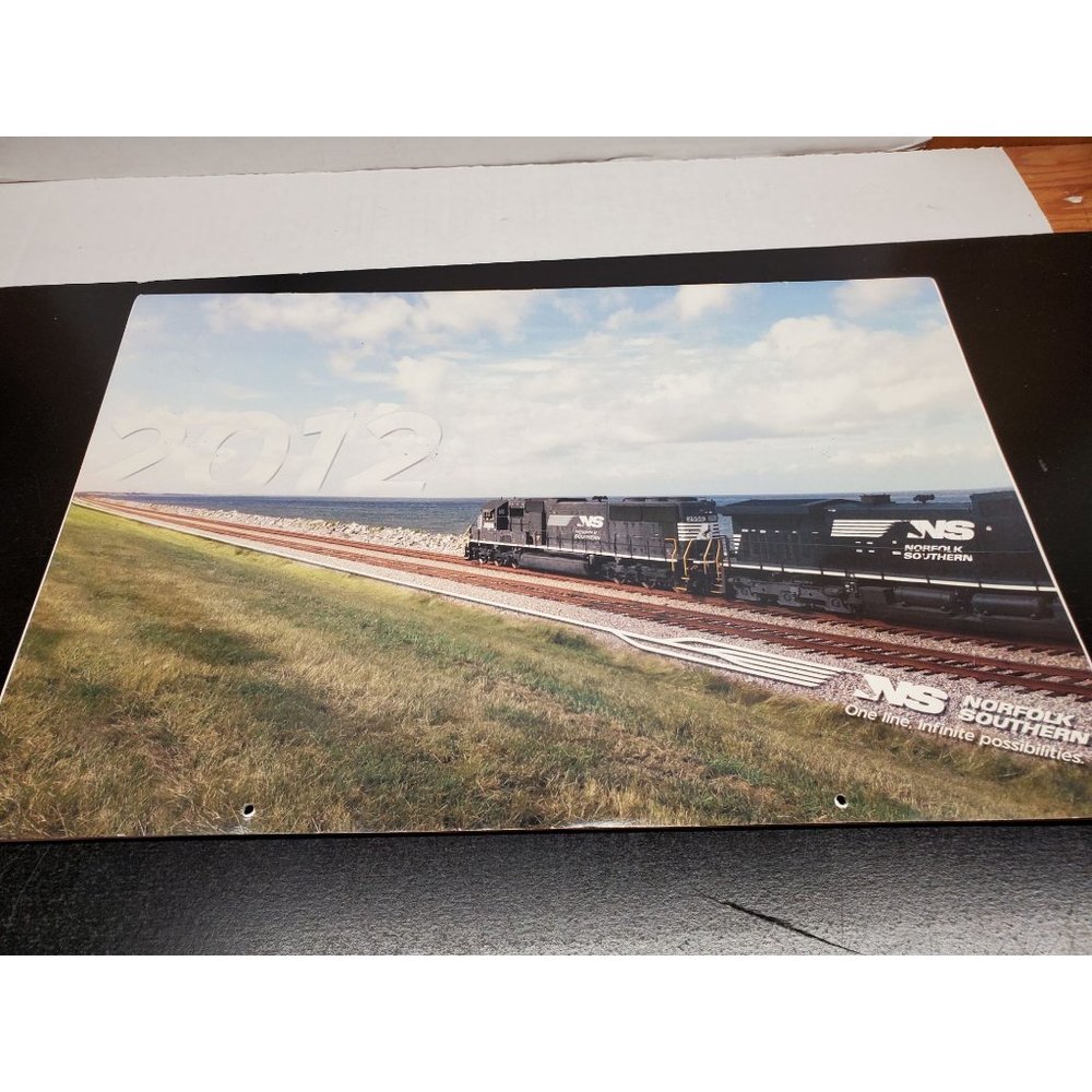 2012 Norfolk Southern Railroad Calendar -‎ Oversize